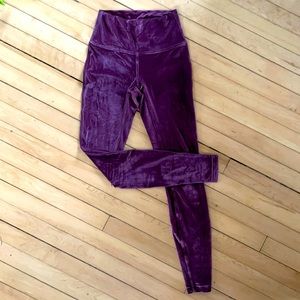 Lululemon Velvet Wunder Under Lounge